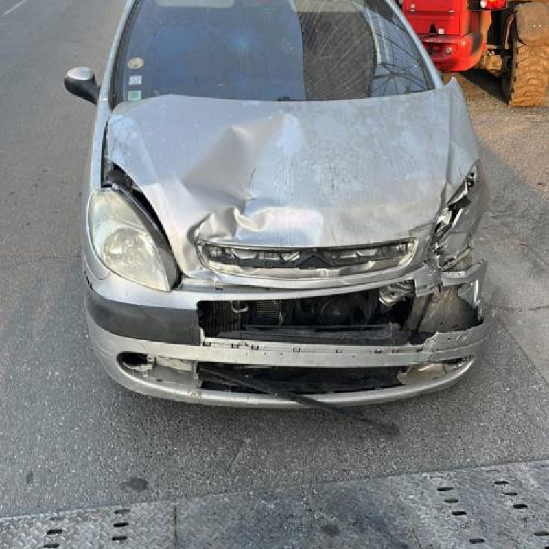 Verin de coffre CITROEN XSARA PICASSO Photo n°4