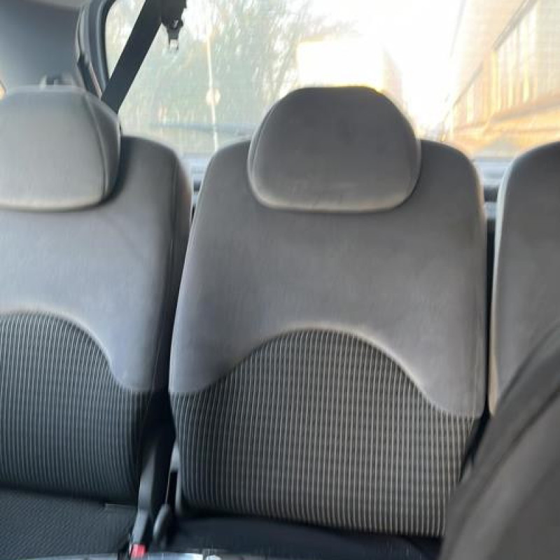 Verin de coffre CITROEN XSARA PICASSO Photo n°9