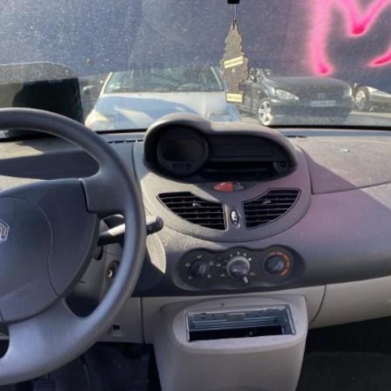 Volant RENAULT TWINGO 2 Photo n°15