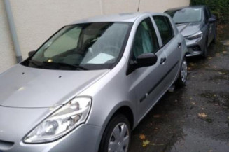 Pare soleil gauche RENAULT CLIO 3