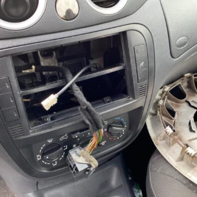 Serrure avant droit CITROEN C3 1 Photo n°19