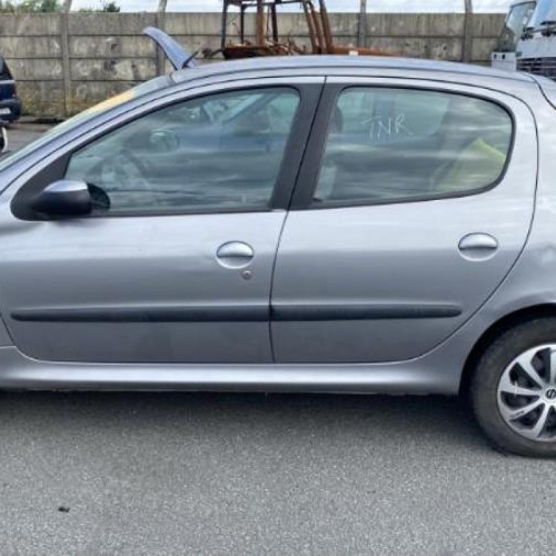Serrure avant droit PEUGEOT 206 Photo n°19