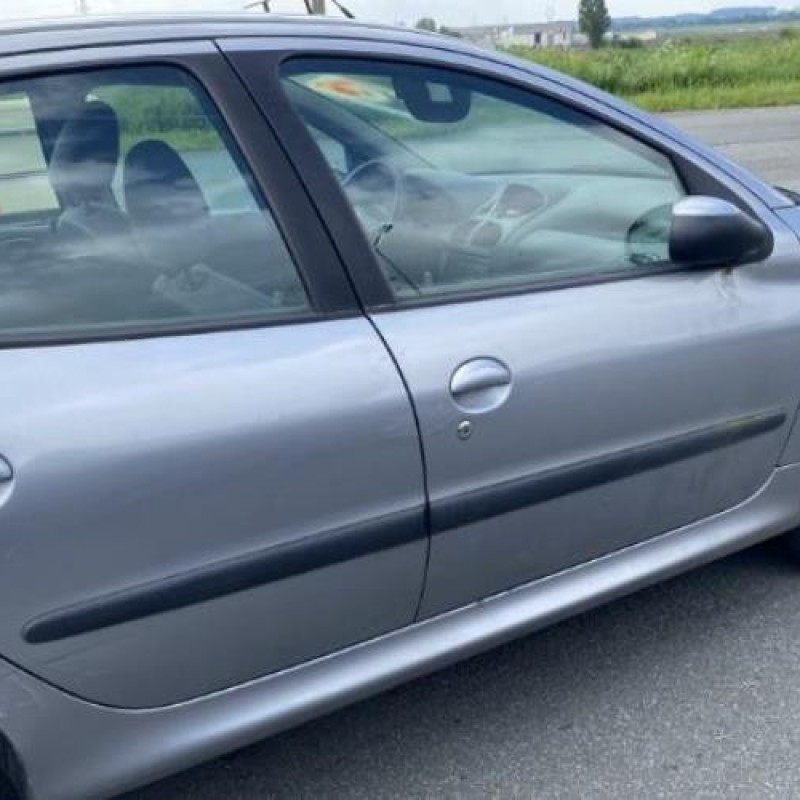 Serrure avant droit PEUGEOT 206 Photo n°20