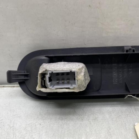Interrupteur de leve vitre avant droit RENAULT SCENIC 2