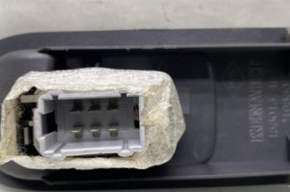 Interrupteur de leve vitre avant droit RENAULT SCENIC 2