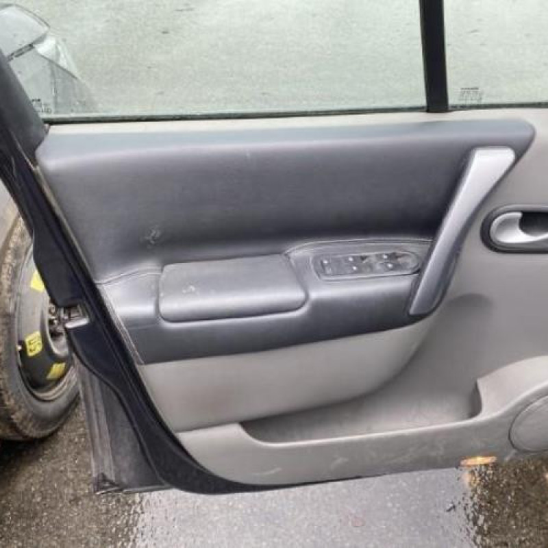 Interrupteur de leve vitre avant droit RENAULT SCENIC 2 Photo n°19