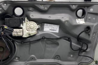 Leve vitre electrique avant droit VOLKSWAGEN GOLF 4 Photo n°1