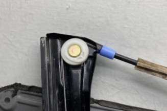 Leve vitre electrique avant droit VOLKSWAGEN GOLF 4