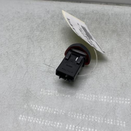Bouton de warning RENAULT CLIO 2