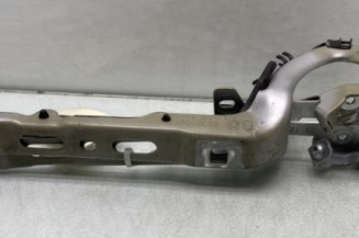 Charniere de capot PEUGEOT 208 1