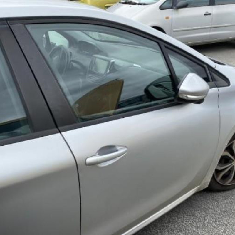 Charniere de capot PEUGEOT 208 1 Photo n°20