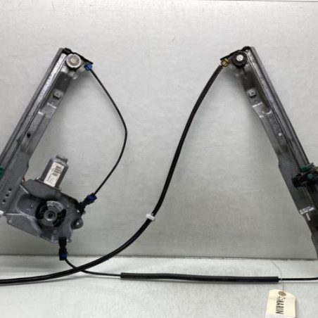 Leve vitre electrique avant droit RENAULT CLIO 3 Photo n°1