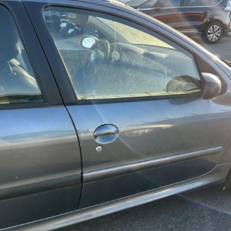 Vase d'expansion PEUGEOT 206 Photo n°12