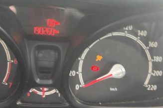 Custode avant gauche FORD FIESTA 6