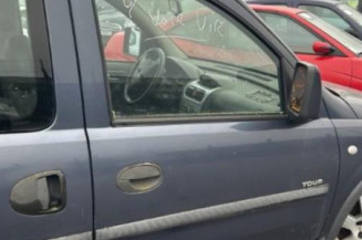 Bras essuie glace avant droit OPEL COMBO C