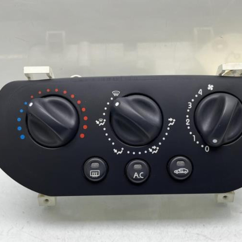 Commande chauffage RENAULT CLIO 2 Photo n°1