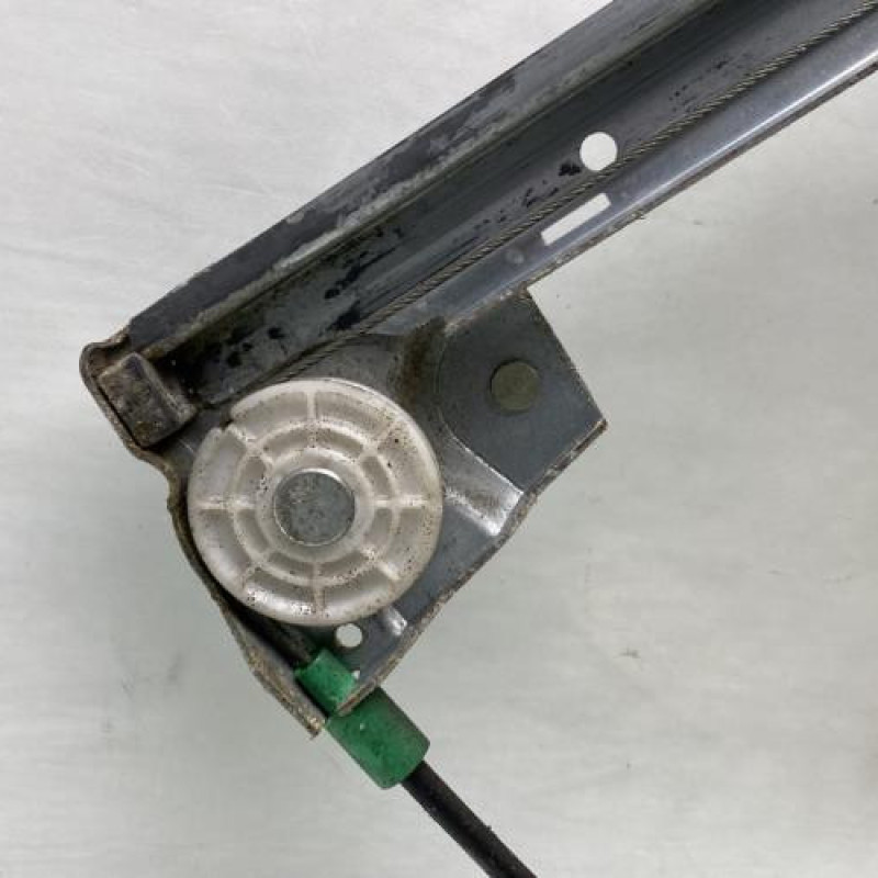 Leve vitre electrique avant droit PEUGEOT 406 Photo n°3