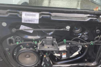 Renfort pare choc arriere (traverse) VOLKSWAGEN GOLF 5