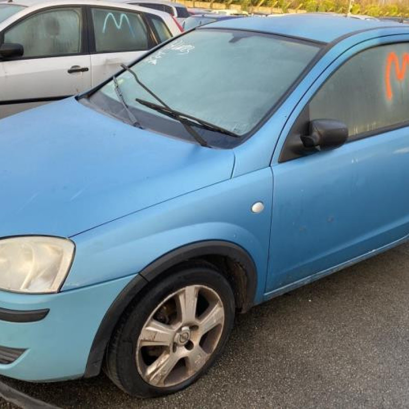 Feu arriere principal gauche (feux) OPEL CORSA C Photo n°7