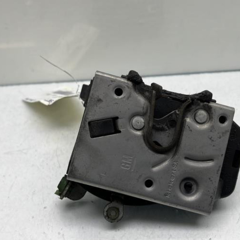 Serrure avant gauche OPEL CORSA C Photo n°5