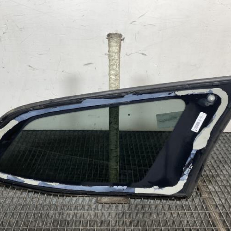 Custode arriere gauche PEUGEOT 308 2 SW Photo n°4