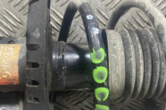 Amortisseur avant droit VOLKSWAGEN POLO 5