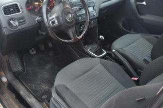 Amortisseur avant droit VOLKSWAGEN POLO 5