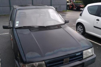 Optique avant secondaire gauche (feux)(clignotant) FIAT UNO