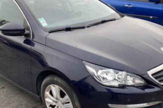 Pare boue arriere droit PEUGEOT 308 2 SW