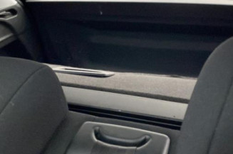 Pare boue arriere droit PEUGEOT 308 2 SW