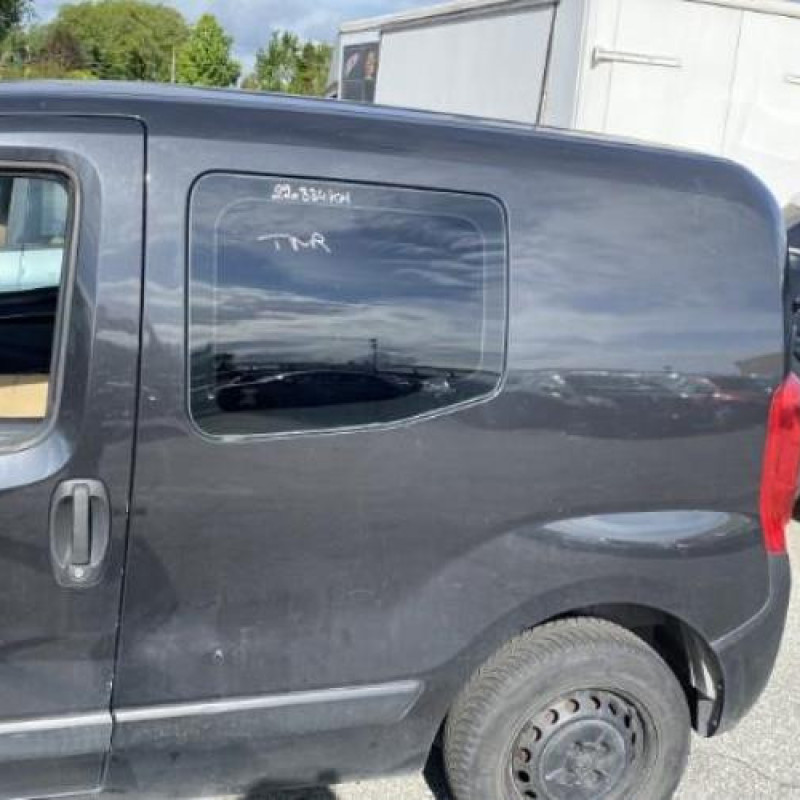 Leve vitre electrique avant droit PEUGEOT BIPPER Photo n°15
