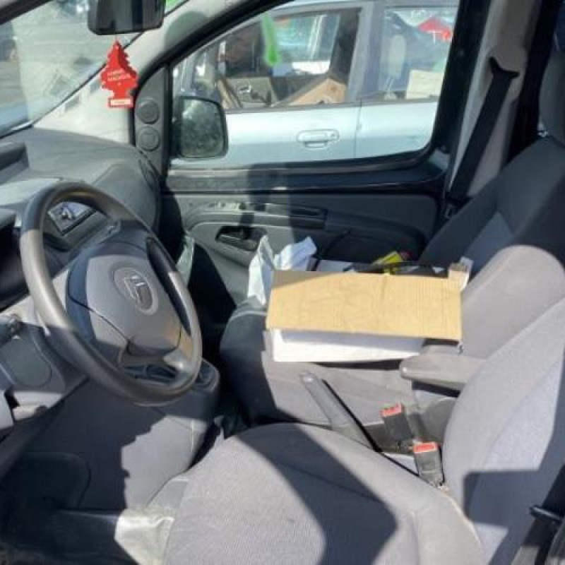 Leve vitre electrique avant droit PEUGEOT BIPPER Photo n°17