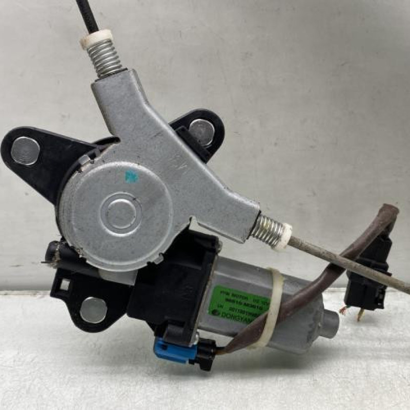 Leve vitre electrique avant gauche CHEVROLET SPARK Photo n°5