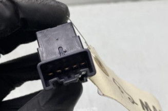 Interrupteur de leve vitre avant droit SUZUKI SWIFT 3