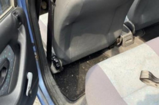 Calandre PEUGEOT 306