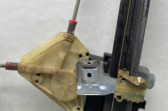 Leve vitre electrique avant gauche VOLKSWAGEN POLO 4