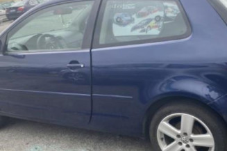 Leve vitre electrique avant gauche VOLKSWAGEN POLO 4
