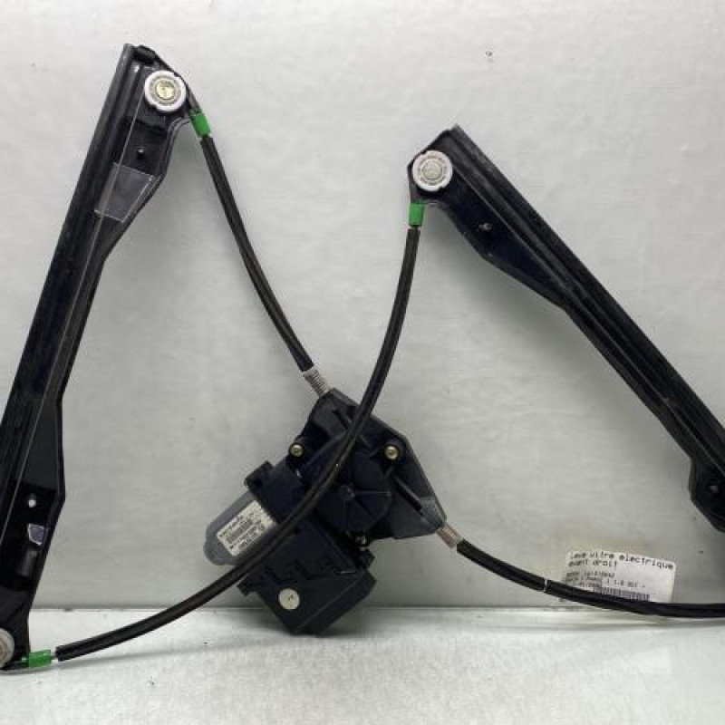 Leve vitre electrique avant droit SKODA FABIA 1 Photo n°1