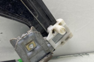 Leve vitre electrique avant droit SKODA FABIA 1