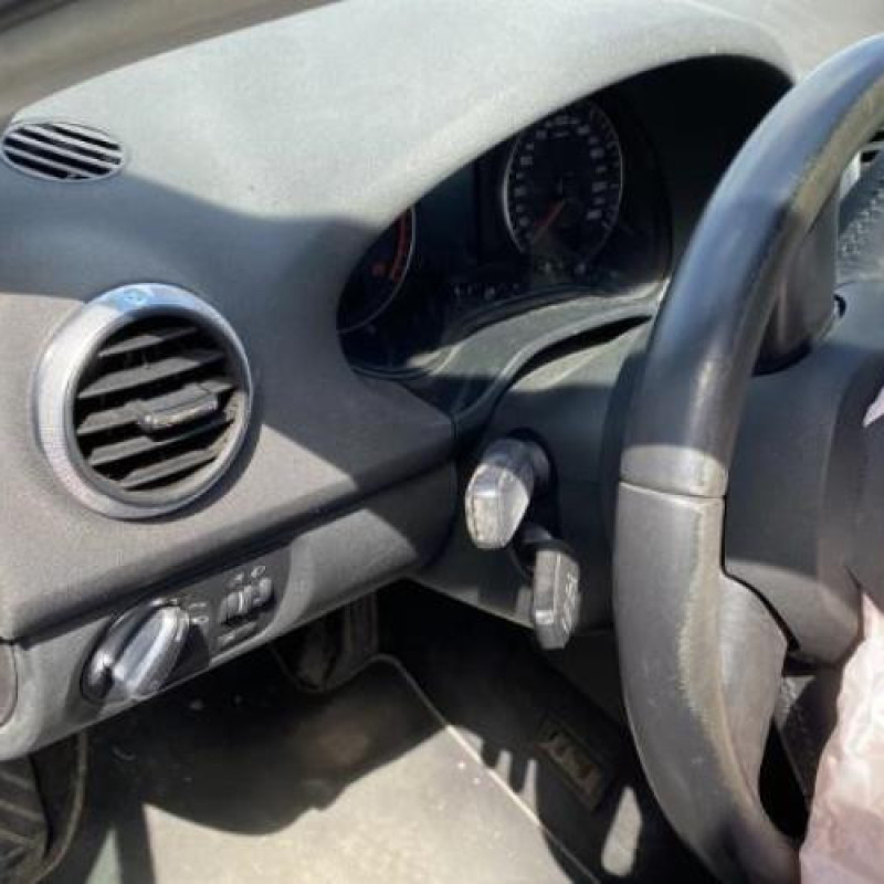 Leve vitre electrique arriere gauche AUDI A3 2 Photo n°20