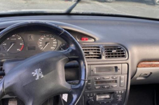 Leve vitre electrique avant droit PEUGEOT 406