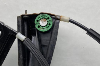 Leve vitre electrique avant droit VOLKSWAGEN POLO 5