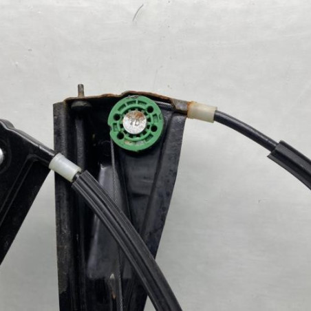Leve vitre electrique avant droit VOLKSWAGEN POLO 5