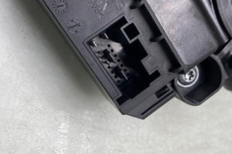 Leve vitre electrique avant droit VOLKSWAGEN POLO 5