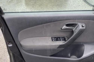 Leve vitre electrique avant droit VOLKSWAGEN POLO 5