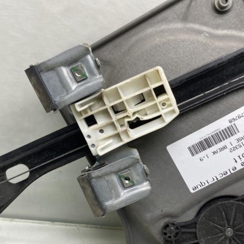 Leve vitre electrique avant droit SKODA FABIA 2 Photo n°5