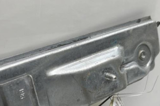 Leve vitre electrique avant droit PEUGEOT 208 1