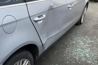 Pare soleil gauche VOLKSWAGEN PASSAT 5
