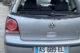 Leve vitre electrique avant gauche VOLKSWAGEN POLO 4
