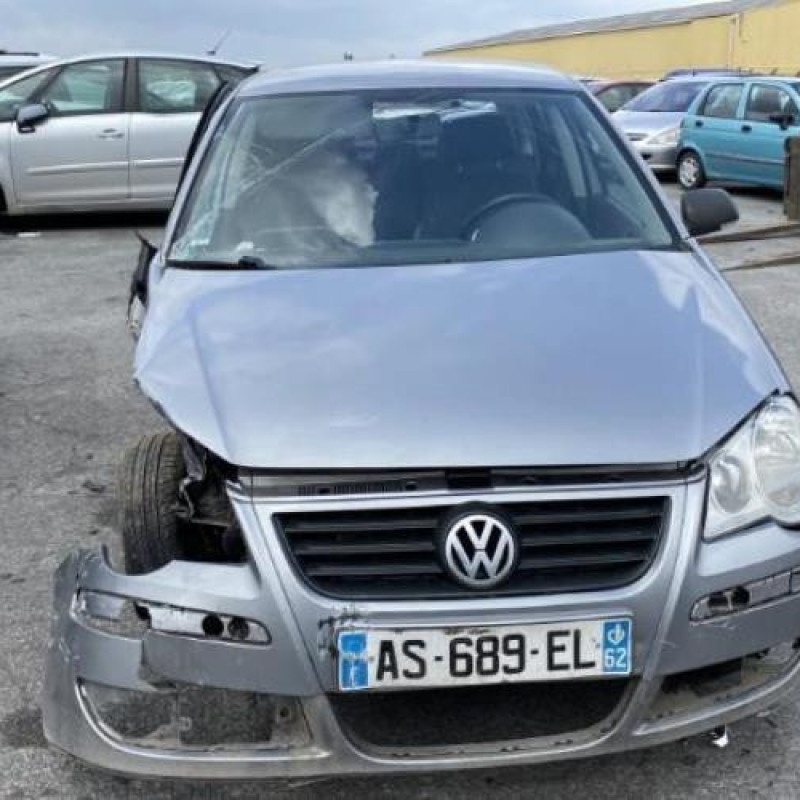 Leve vitre electrique avant gauche VOLKSWAGEN POLO 4 Photo n°14